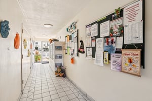 59th St S unit 501-S1211-042.jpg