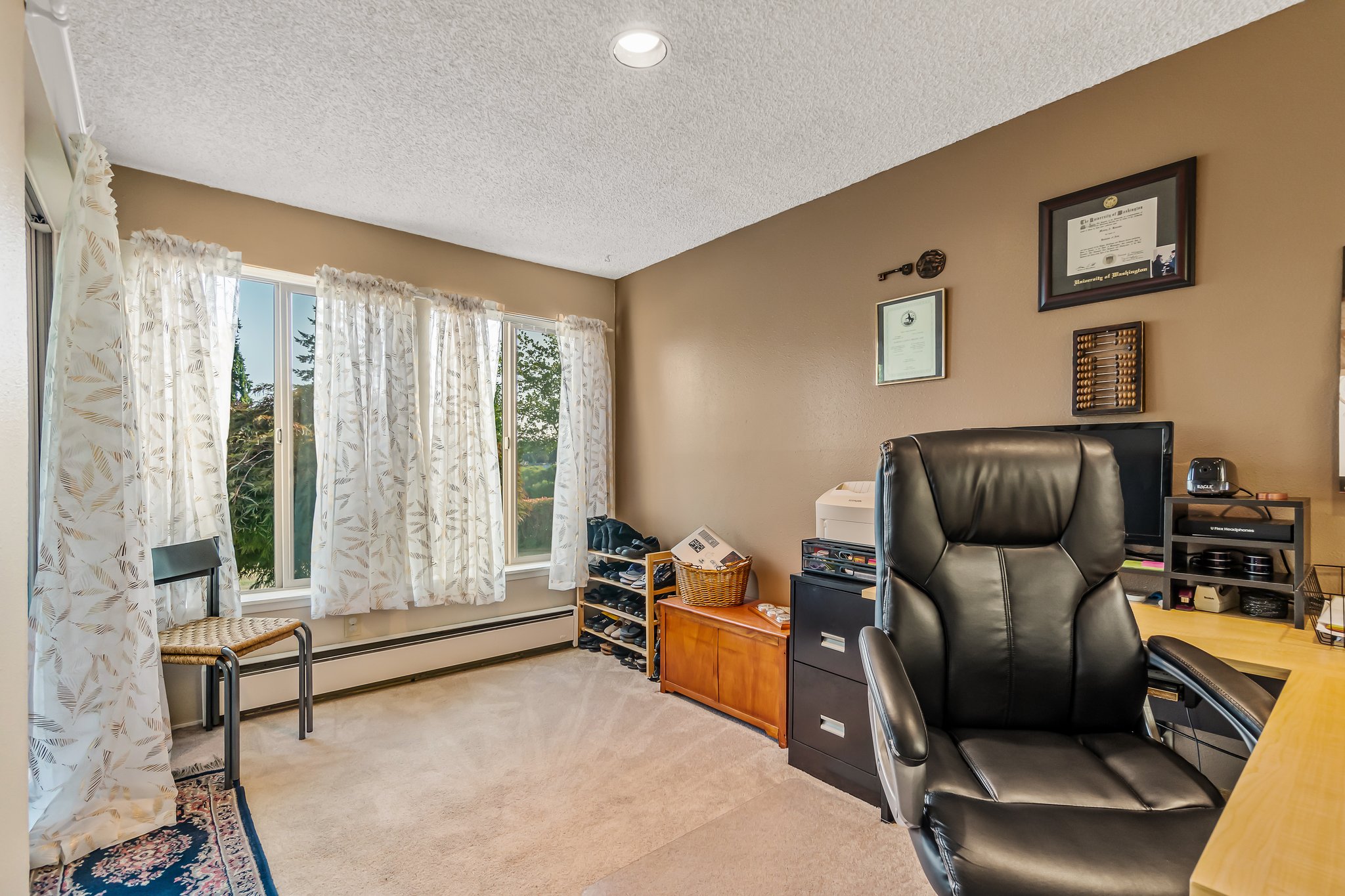 28503 Lakeview Dr, Mountlake Terrace, WA 98043, USA Photo 16