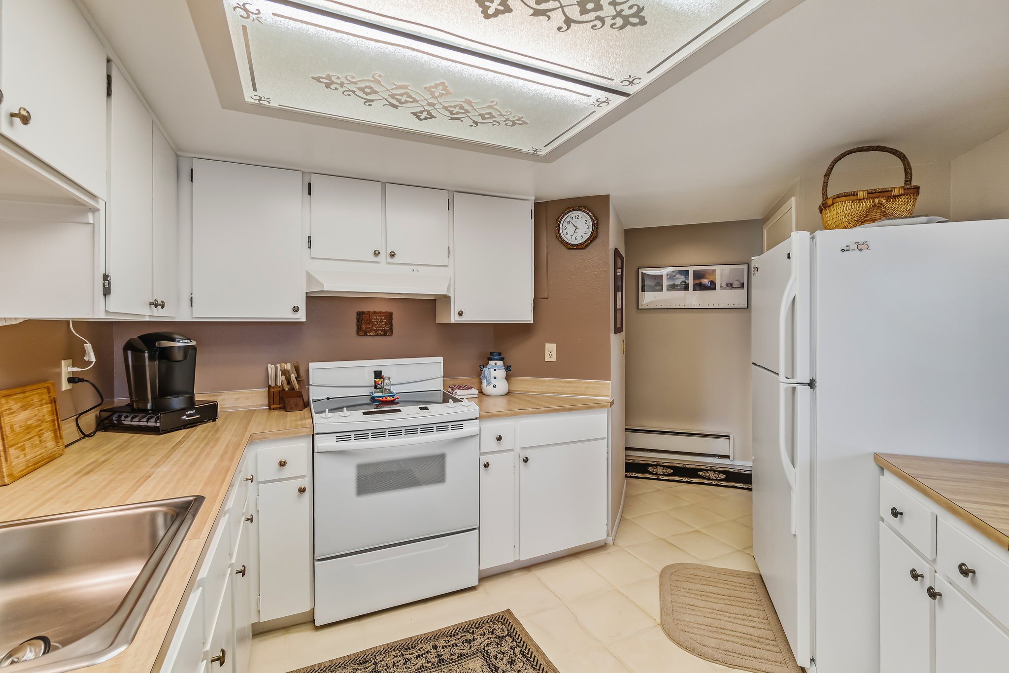 28503 Lakeview Dr, Mountlake Terrace, WA 98043, USA Photo 13