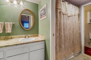 28503 Lakeview Dr, Mountlake Terrace, WA 98043, USA Photo 20