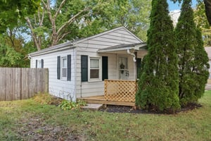 Roanoke Ave-S1609-003.jpg