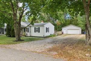Roanoke Ave-S1609-005.jpg