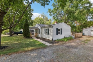 Roanoke Ave-S1609-007.jpg