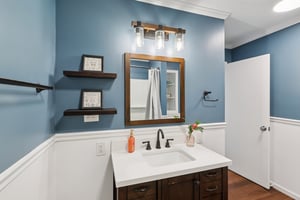 Roanoke Ave-S1609-028.jpg