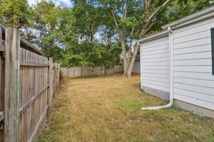 Roanoke Ave-S1609-036.jpg
