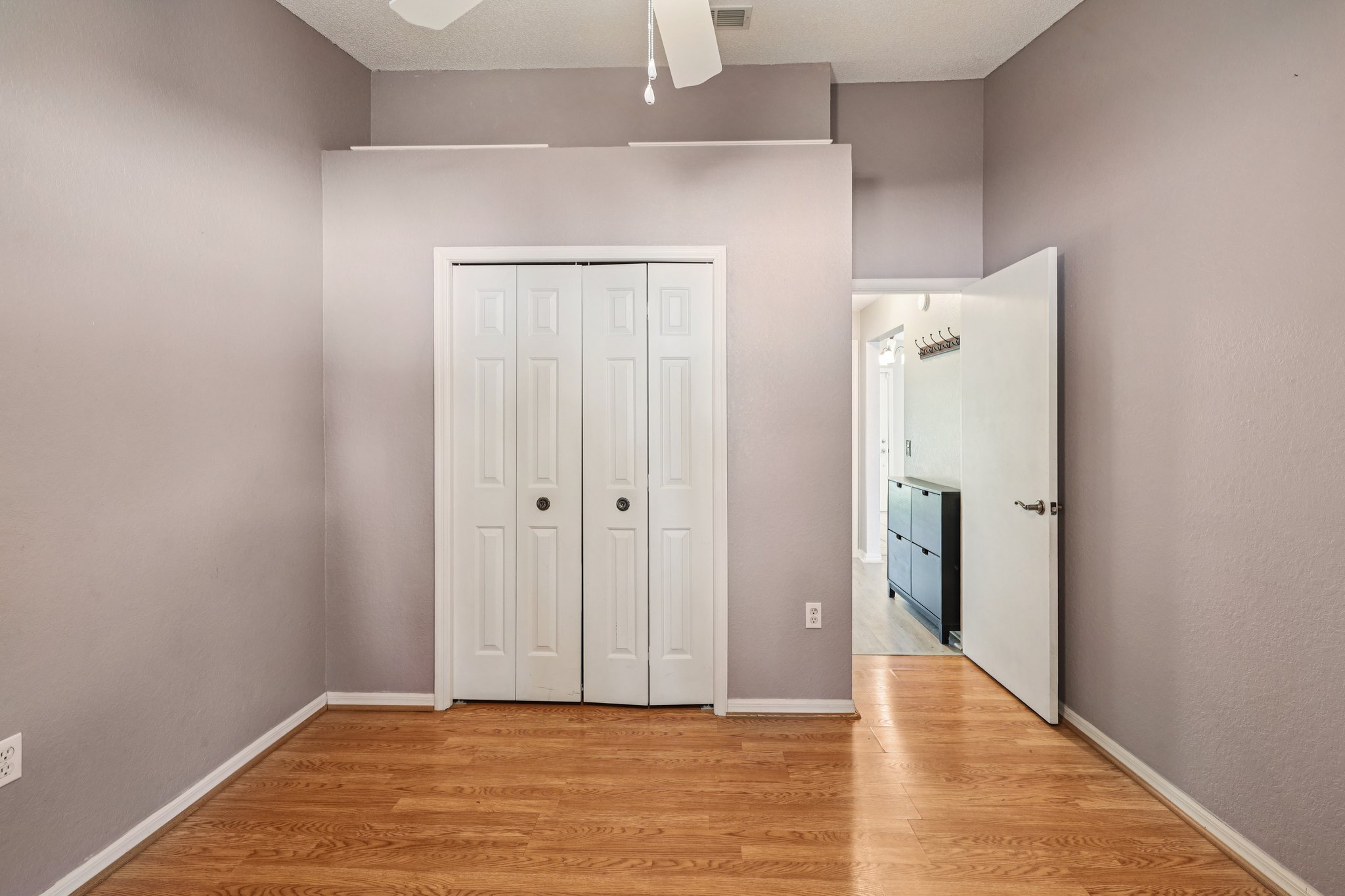 Timbercrest Pl-S2108-022.jpg
