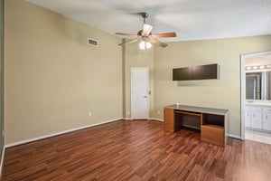 Timbercrest Pl-S2108-028.jpg