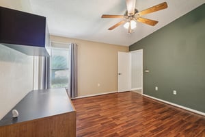 Timbercrest Pl-S2108-032.jpg