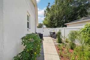Timbercrest Pl-S2108-047.jpg