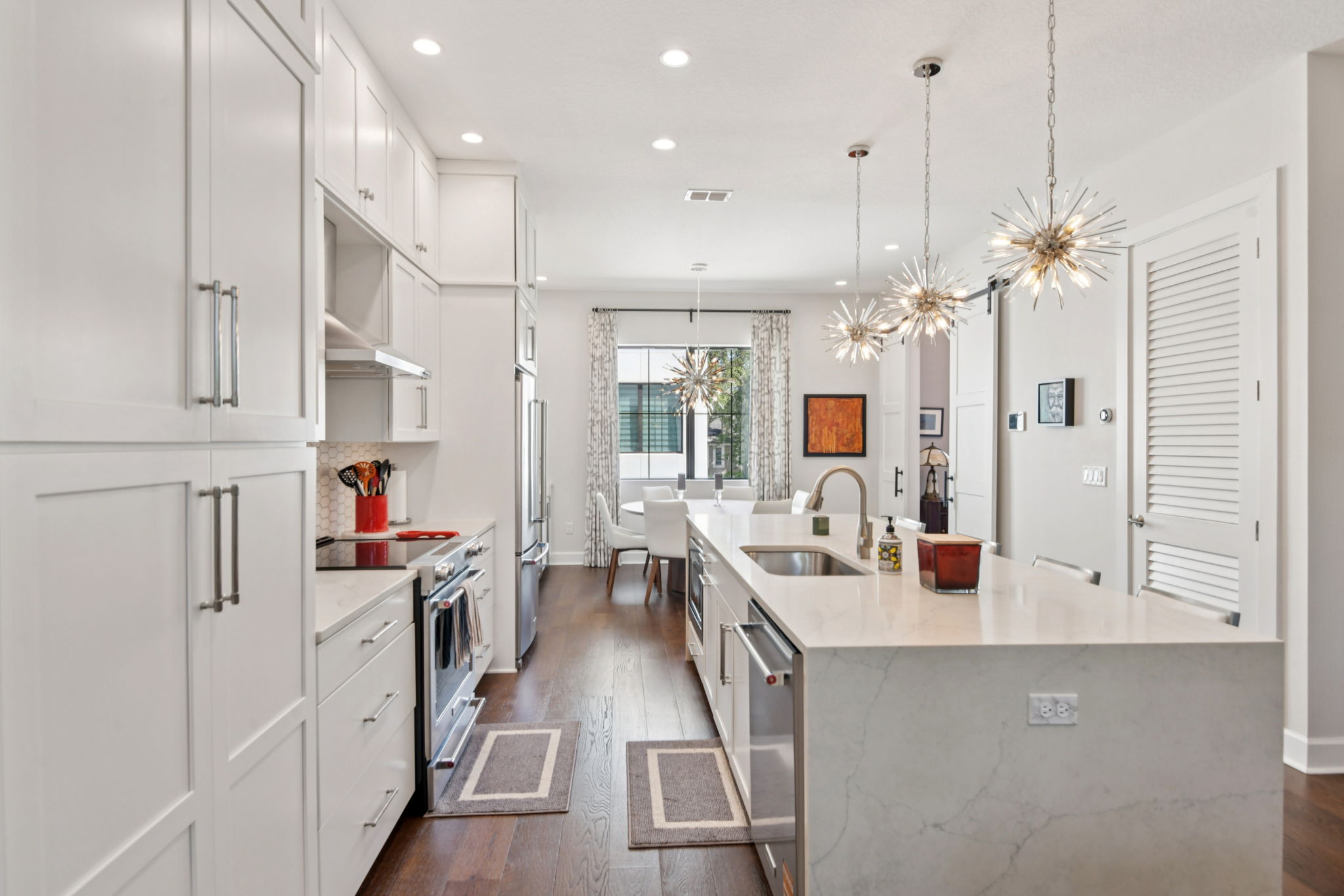 W Gandy Blvd 12-S0311-019