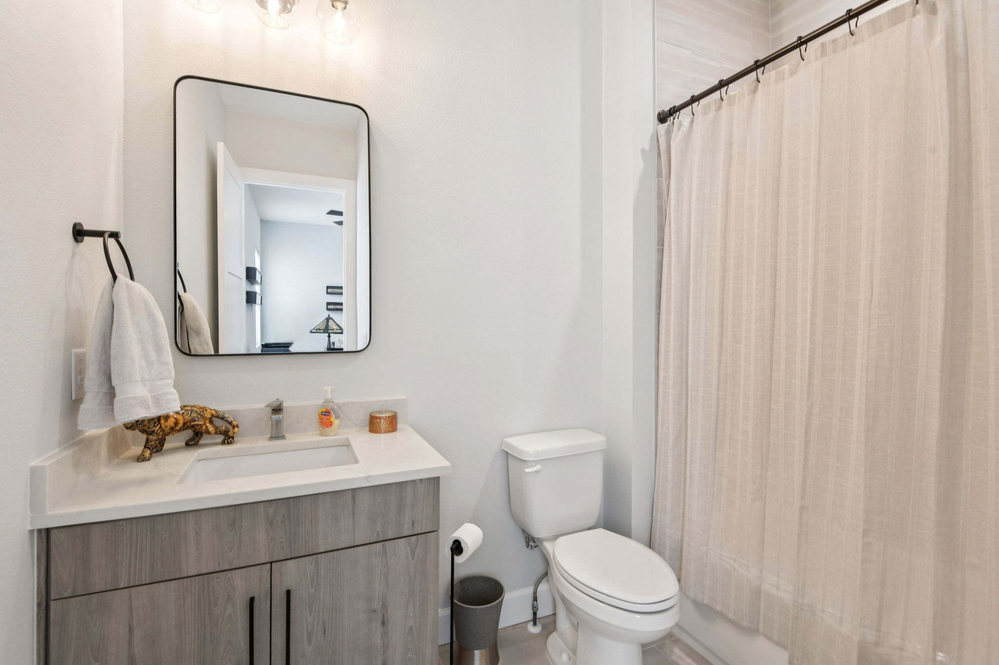 W Gandy Blvd 12-S0311-032