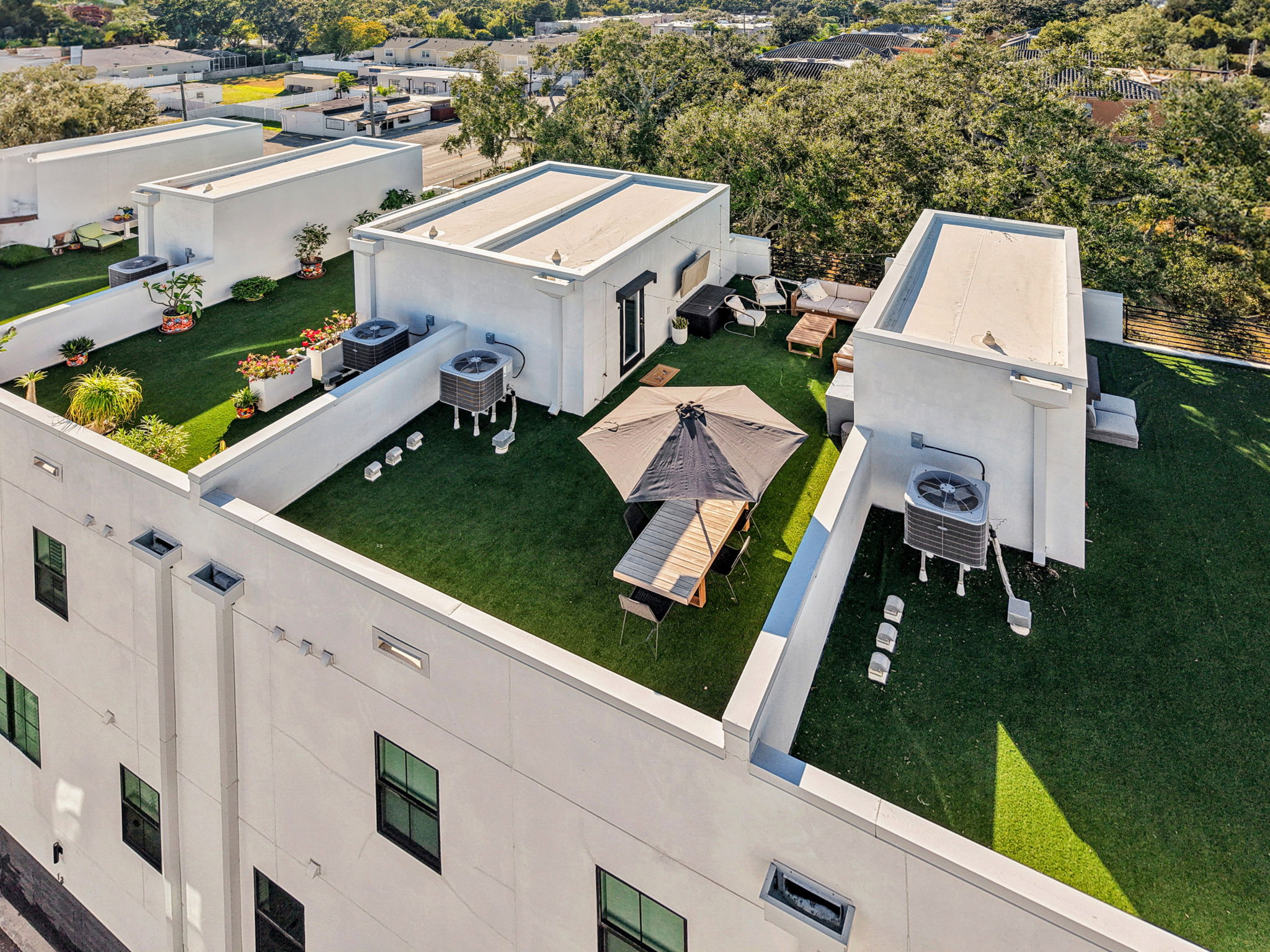 W Gandy Blvd 12-S0311-058