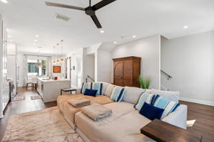 W Gandy Blvd 12-S0311-008