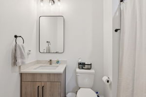 W Gandy Blvd 12-S0311-028