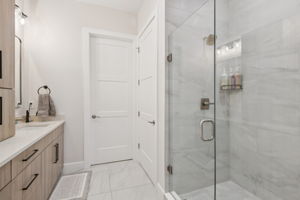 W Gandy Blvd 12-S0311-038