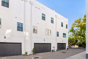 W Gandy Blvd 12-S0311-049