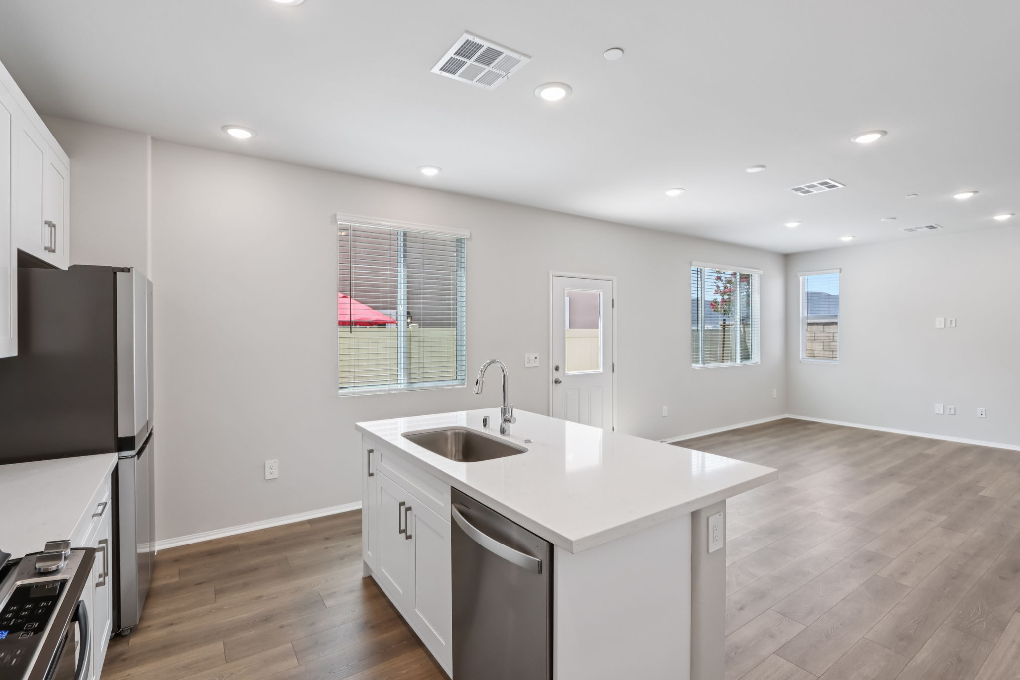 Southern California - Prado - 28514 Via Crianza Temecula CA 92591 - 015