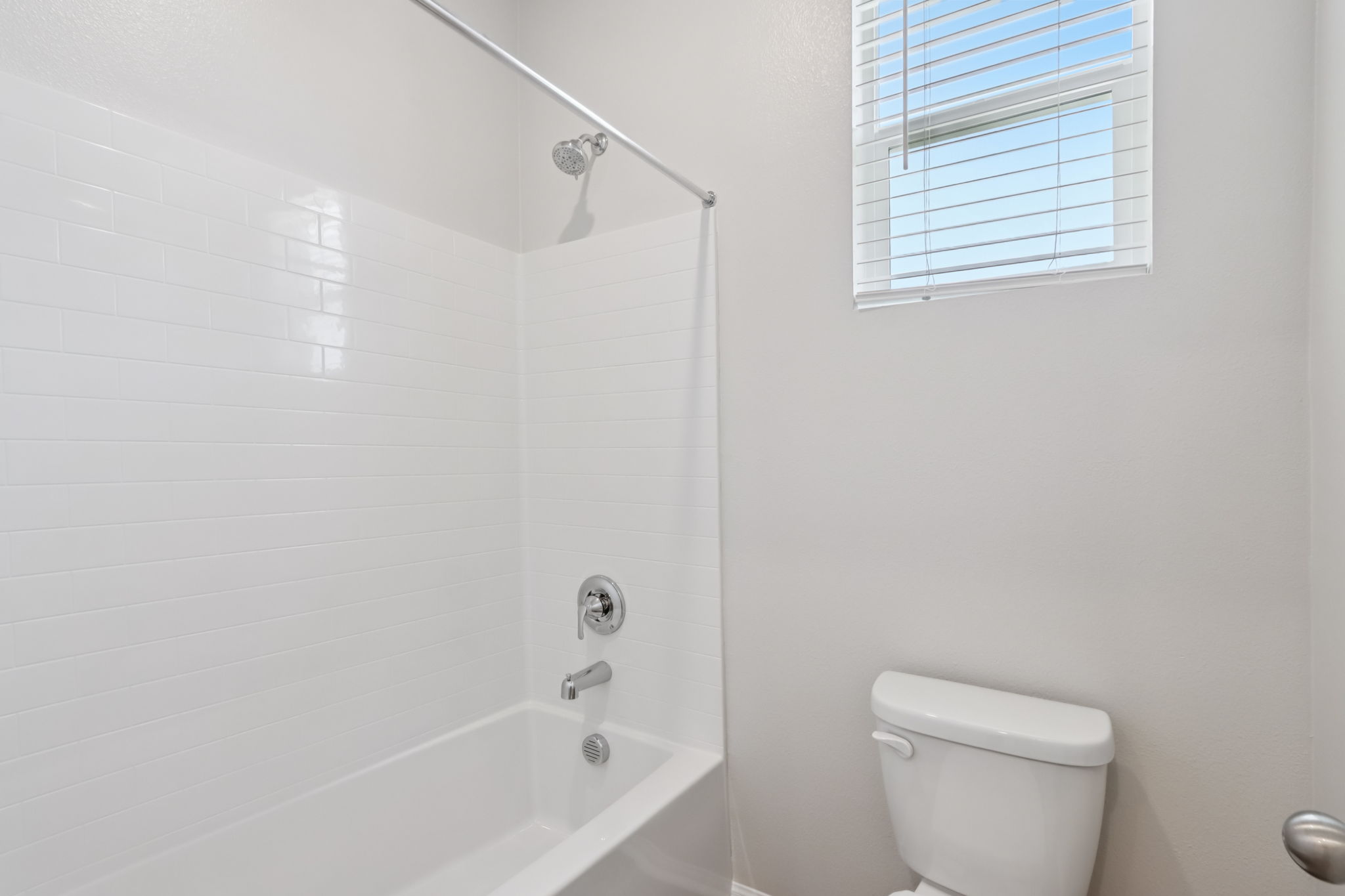 Southern California - Prado - 28514 Via Crianza Temecula CA 92591 - 023