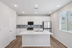 Southern California - Prado - 28514 Via Crianza Temecula CA 92591 - 012