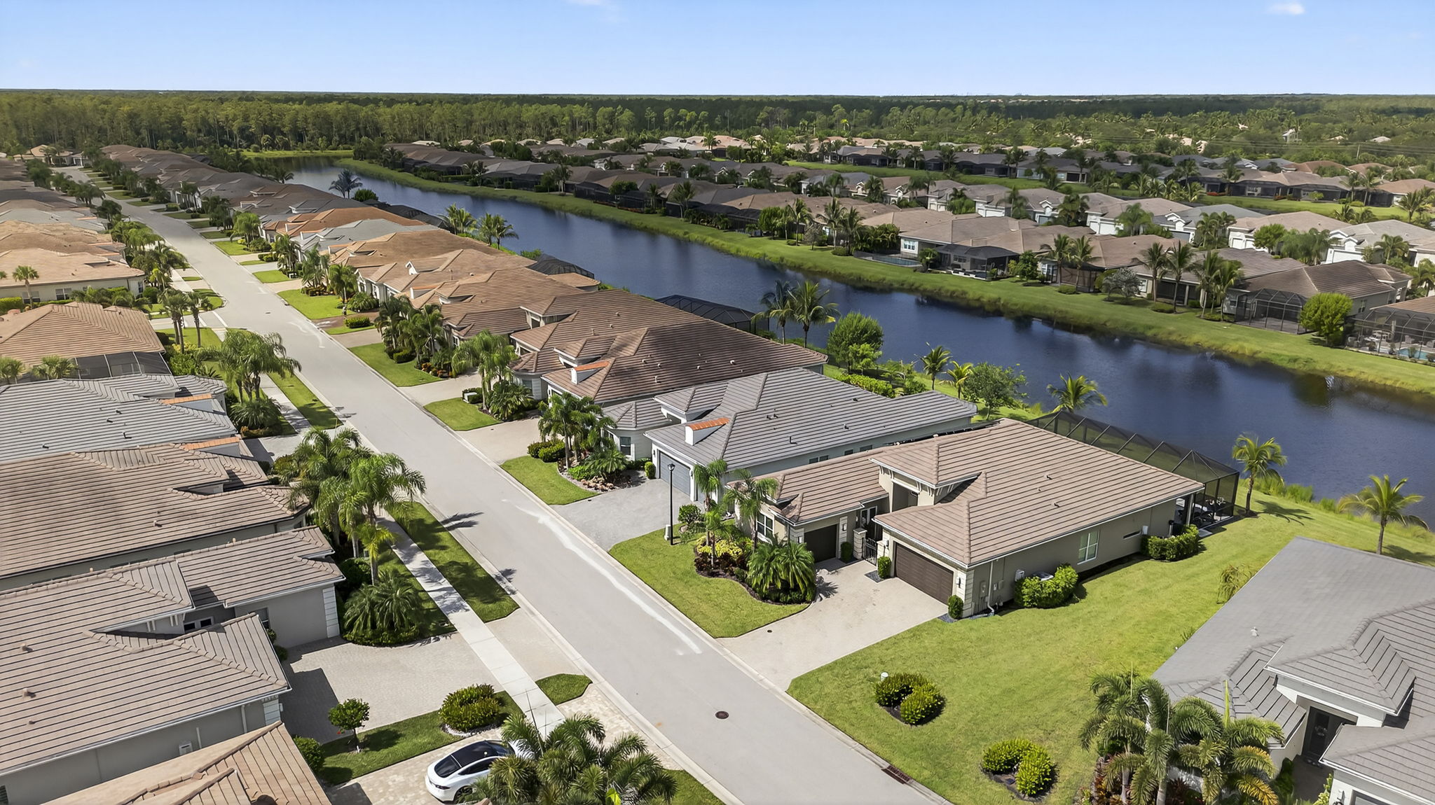 Aerial Front Exterior 3