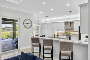 Breakfast Bar 1 of 2