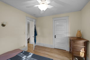  Photo 30