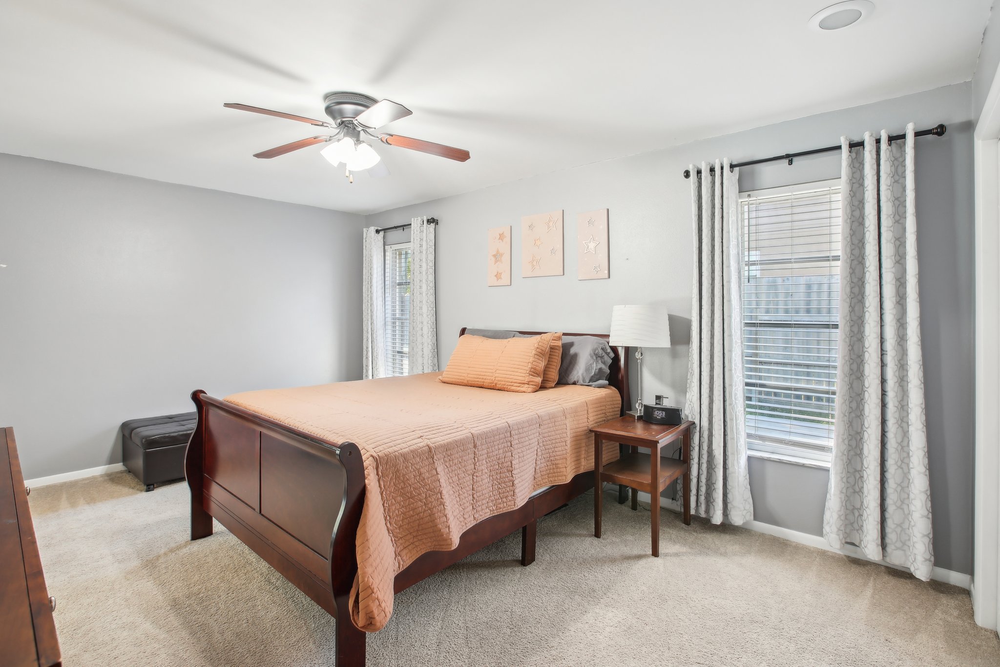 Enisgrove Dr-018.jpg