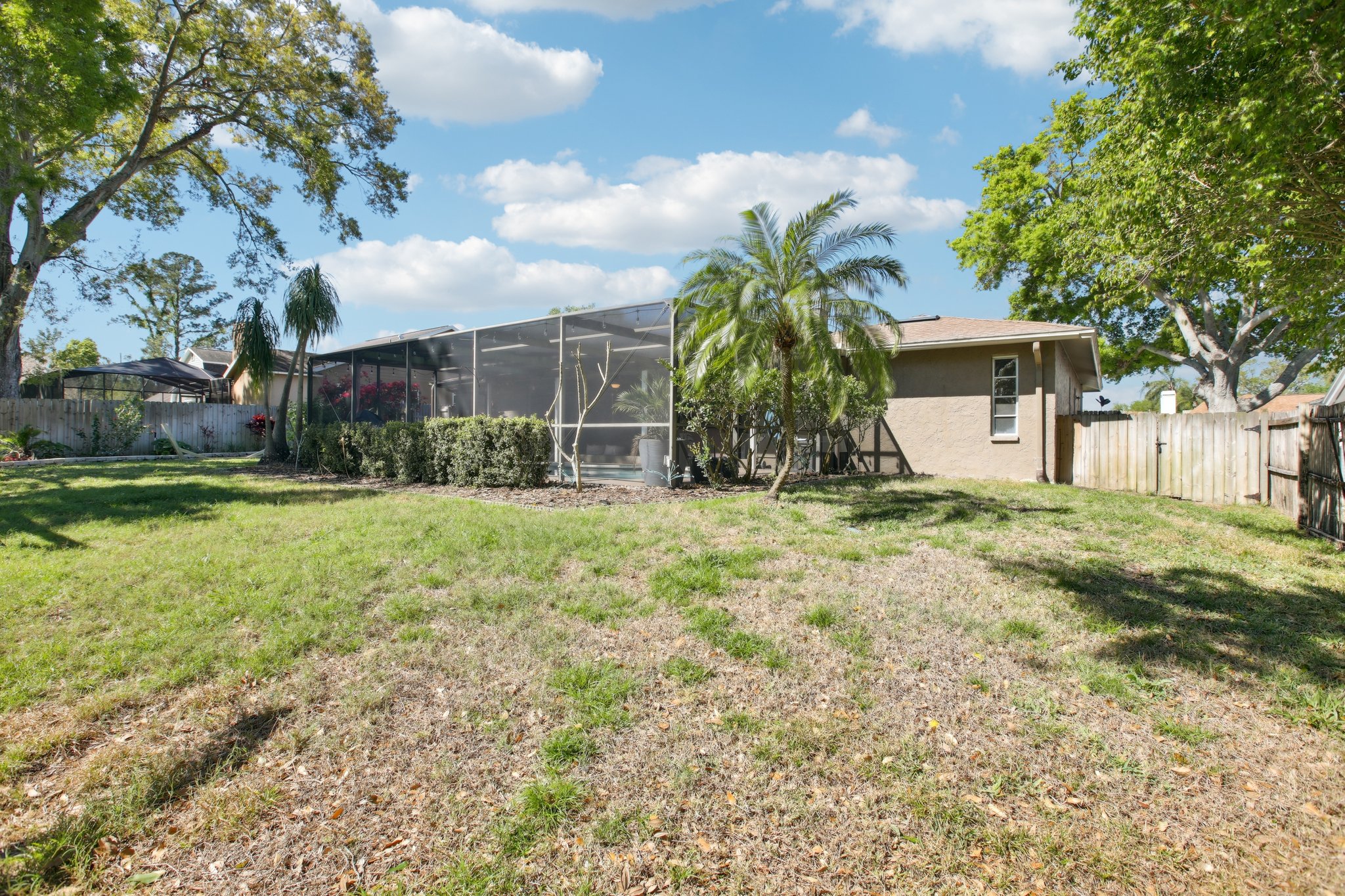 Enisgrove Dr-033.jpg