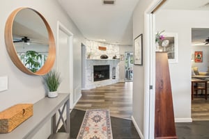 Enisgrove Dr-005.jpg