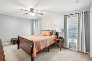 Enisgrove Dr-018.jpg