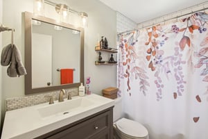 Enisgrove Dr-022.jpg