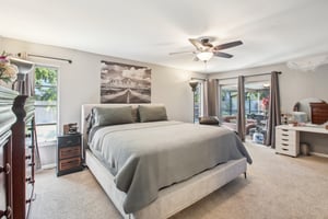 Enisgrove Dr-023.jpg