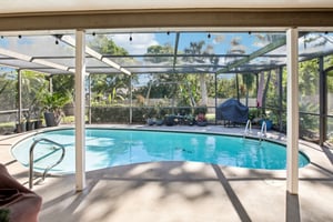 Enisgrove Dr-028.jpg