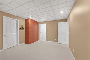  Photo 49