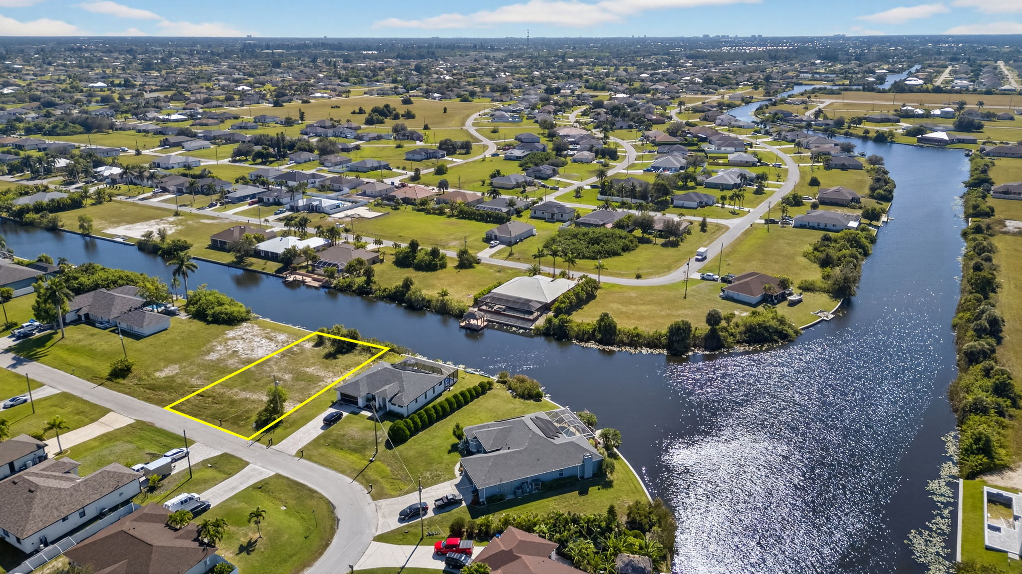 Aerial Front Exterior 4 - lot line