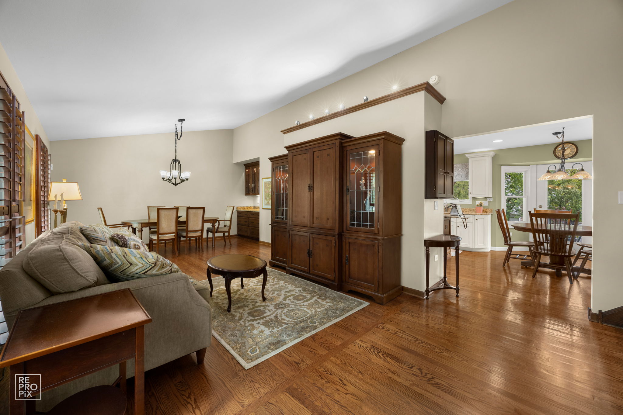 2854 St Anton Ct, Lisle, IL 60532_006