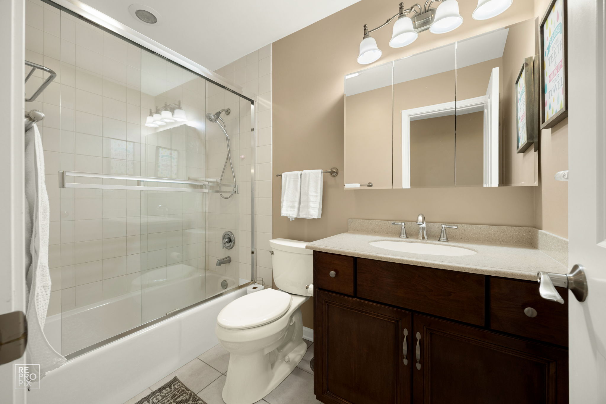 2854 St Anton Ct, Lisle, IL 60532_016