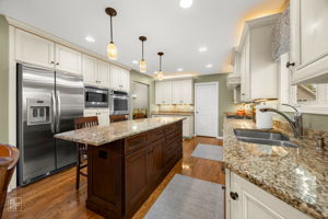 2854 St Anton Ct, Lisle, IL 60532_008