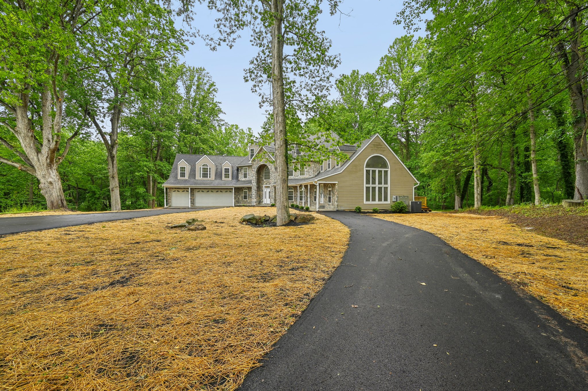 Hernwood Rd-2205-007.jpg