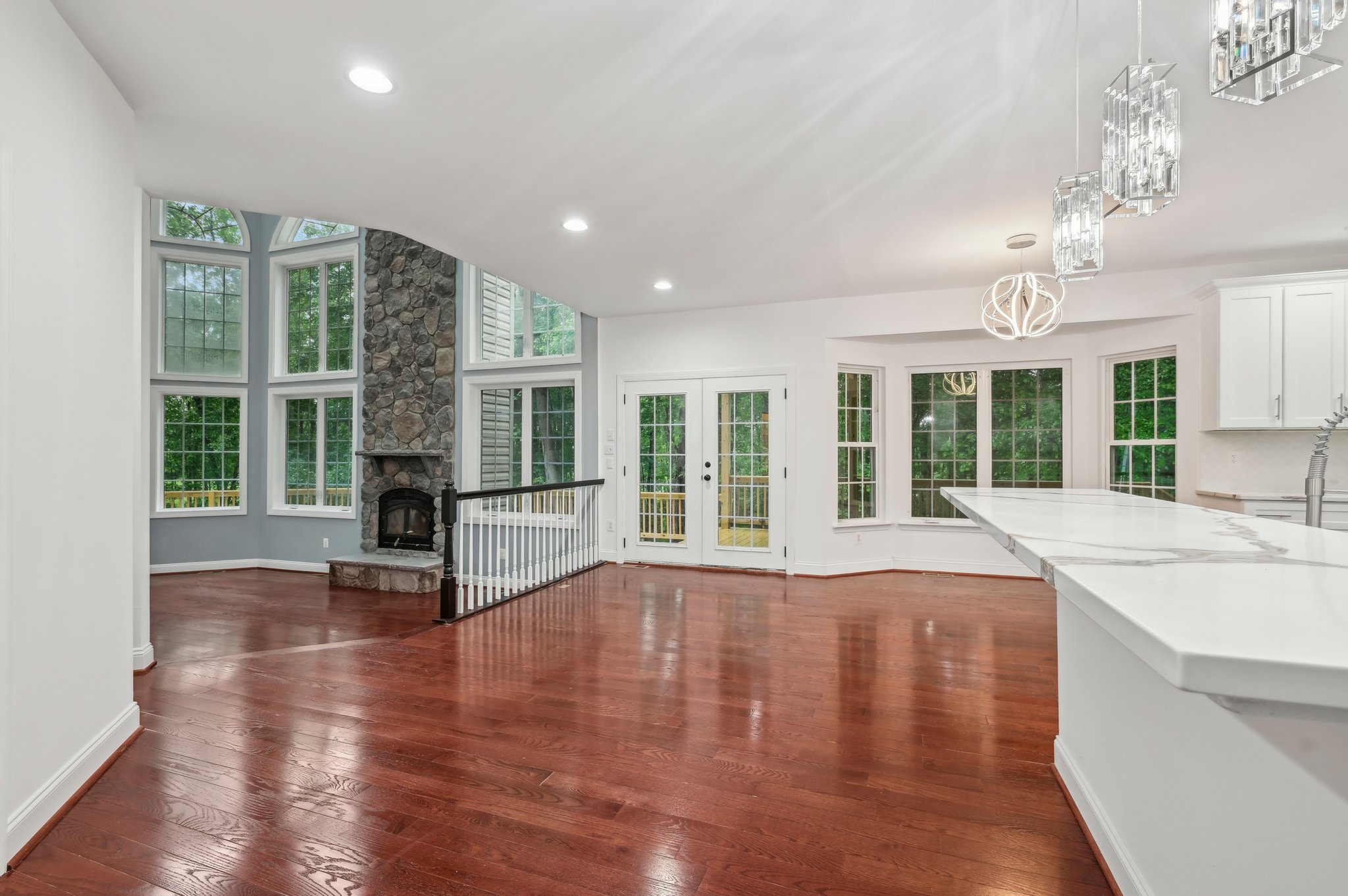 Hernwood Rd-2205-017.jpg