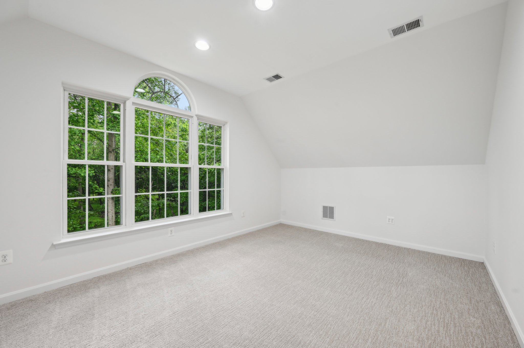 Hernwood Rd-2205-099.jpg