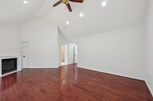 Hernwood Rd-2205-032.jpg
