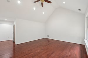 Hernwood Rd-2205-033.jpg