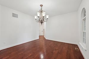 Hernwood Rd-2205-035.jpg