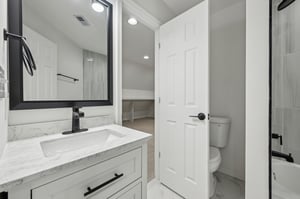 Hernwood Rd-2205-062.jpg