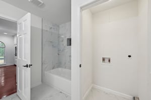 Hernwood Rd-2205-078.jpg