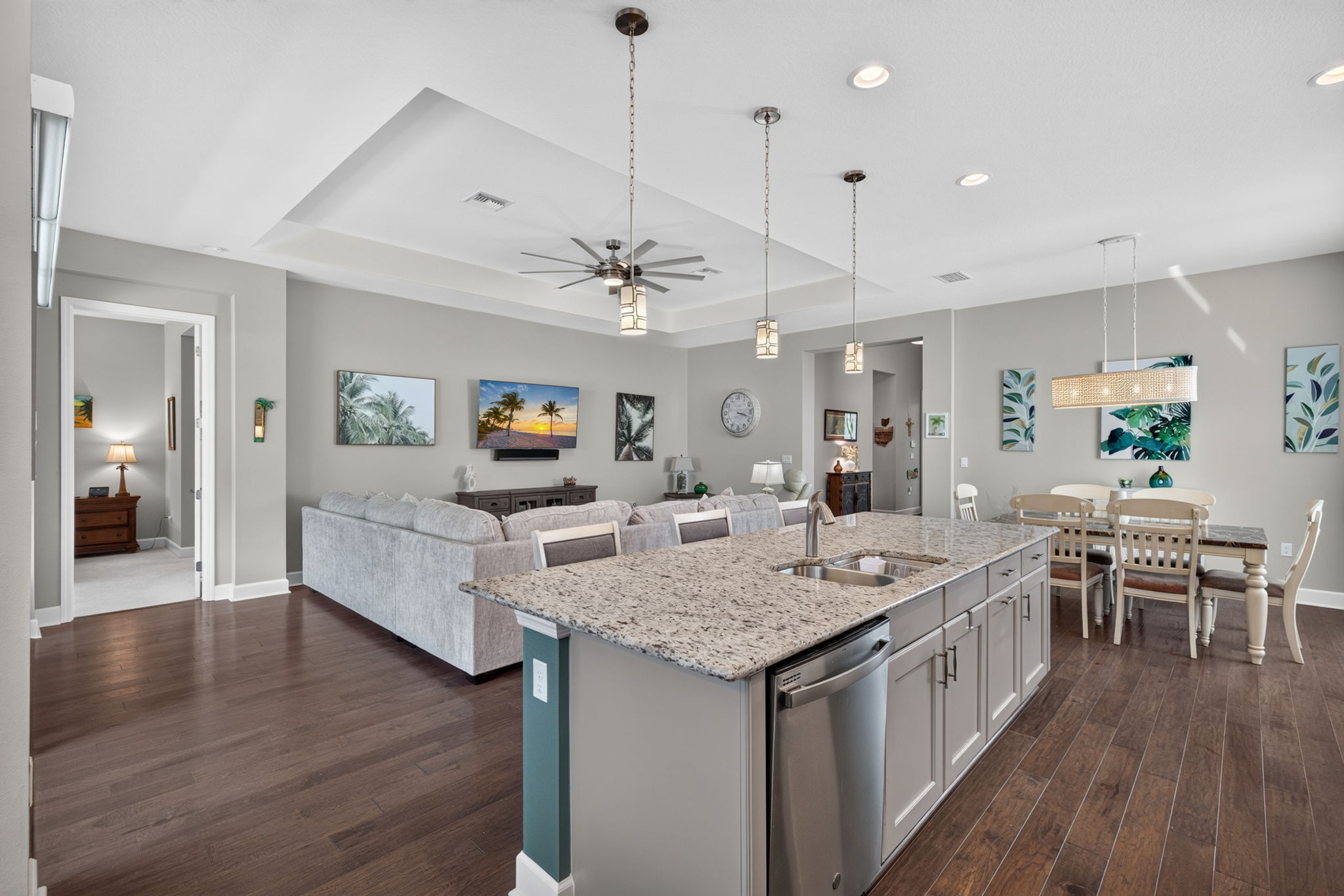 Kitchen 4 of 4