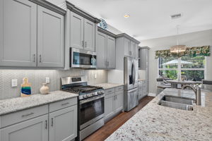 Kitchen 1 of 4