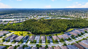 Aerial Front Exterior 4 - lot line