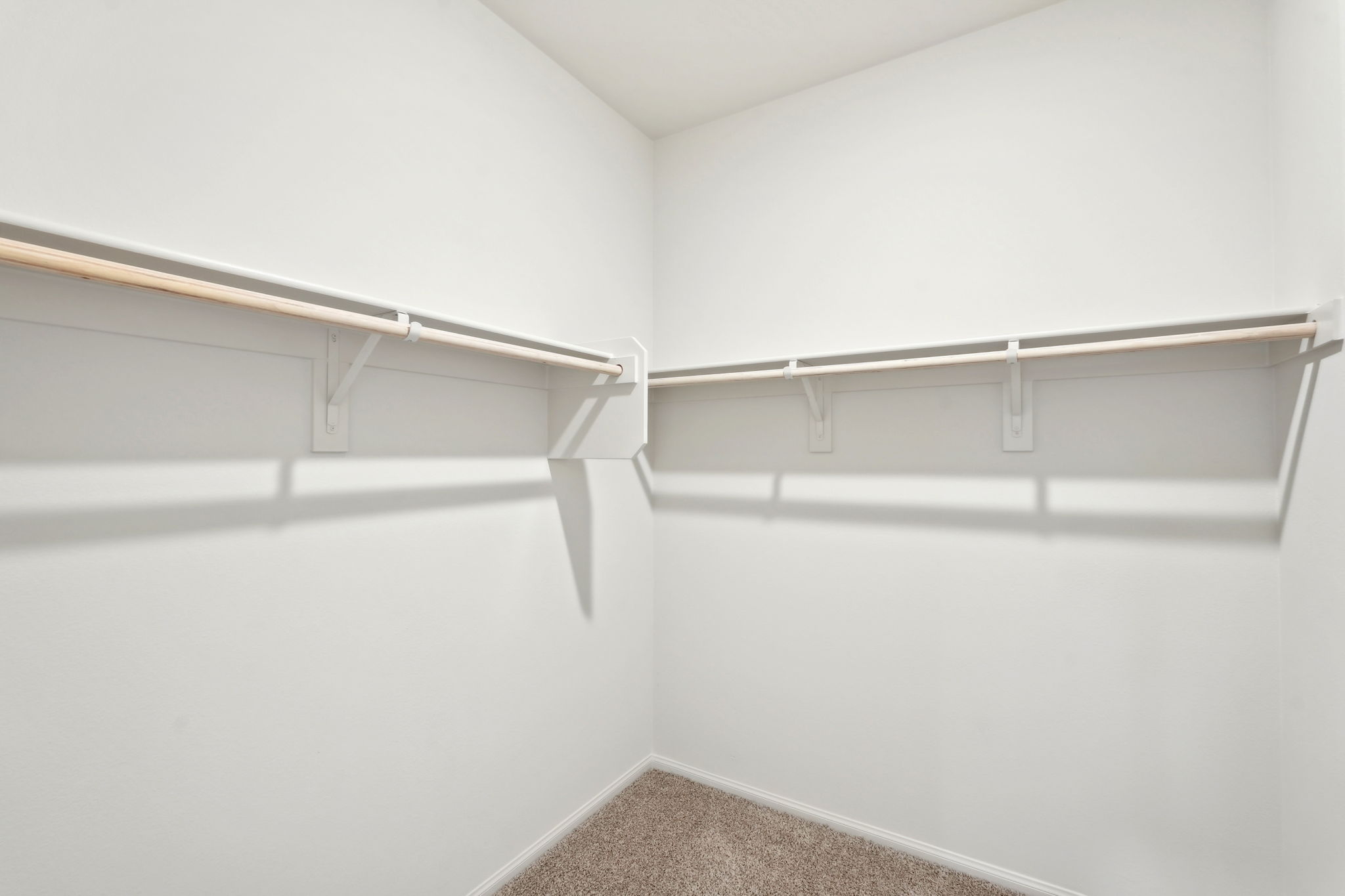 Socal - Prado Community - 28591 Via Roble Temecula, CA 92591-016